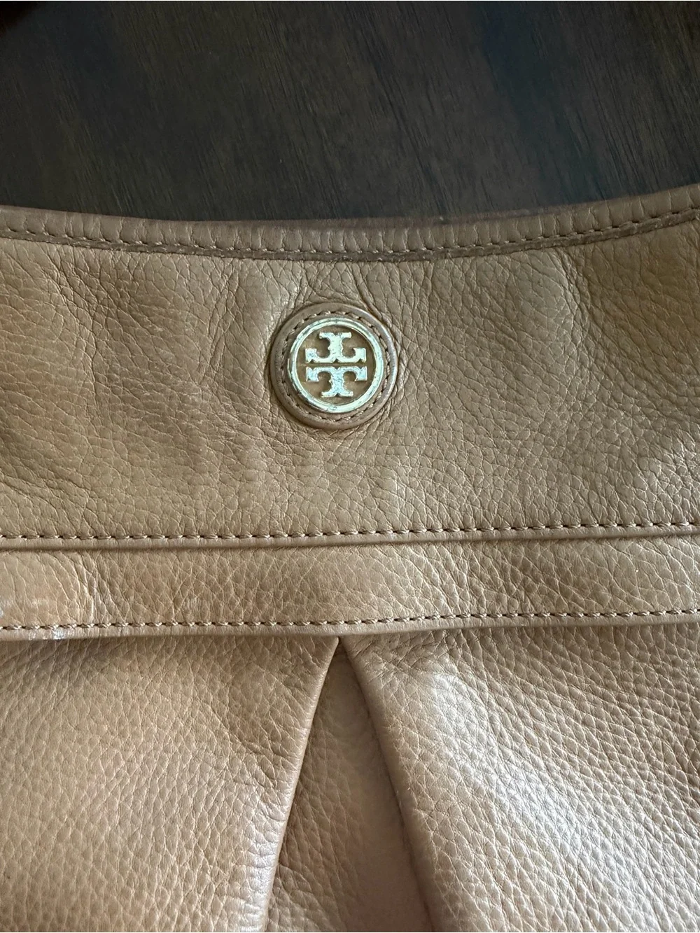 Tory Burch Camel/Tan Leather Shoulder Bag with Logo Medallion